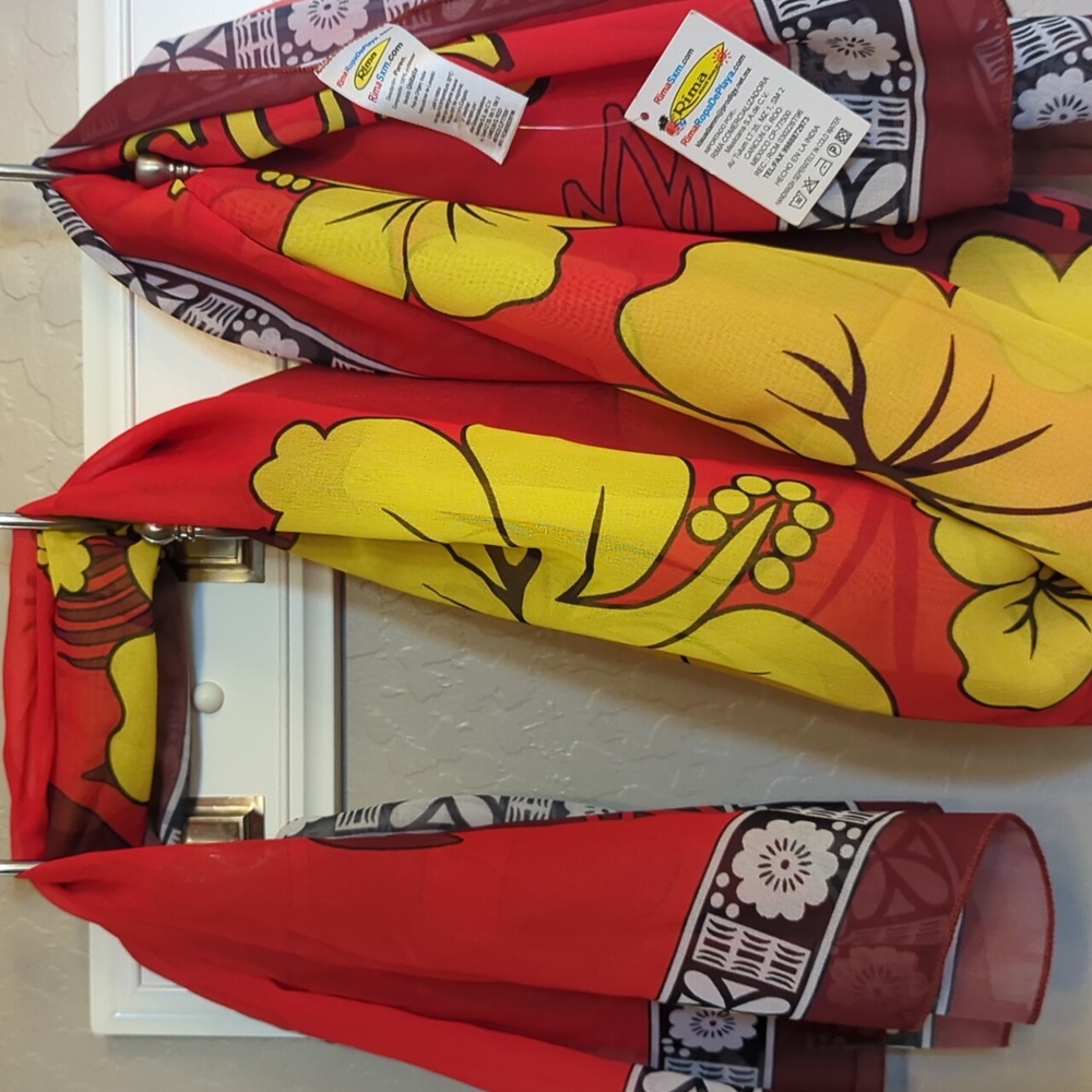 NWT Cancun Vibrant Floral Sheer Wrap Drape Scarf Swim Cover 42" X 70" - Picture 4 of 6